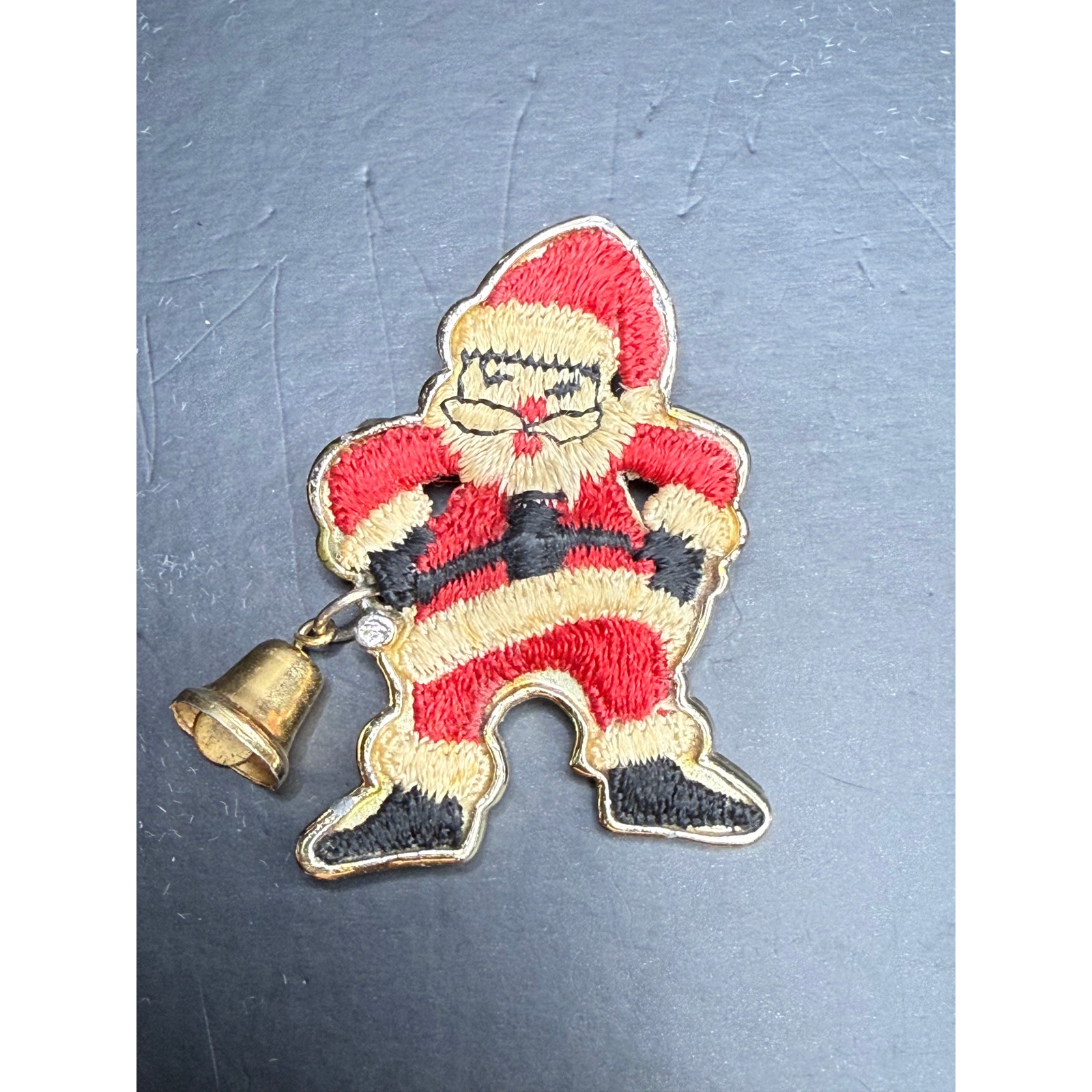 Vintage Woven Red Felt Santa Clause Broach With Working Bell Pinback